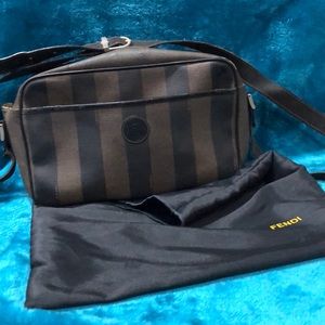 Vintage Fendi Purse💯 Authentic